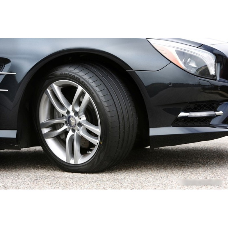 Yokohama Advan Sport V105 285/35R22 106Y