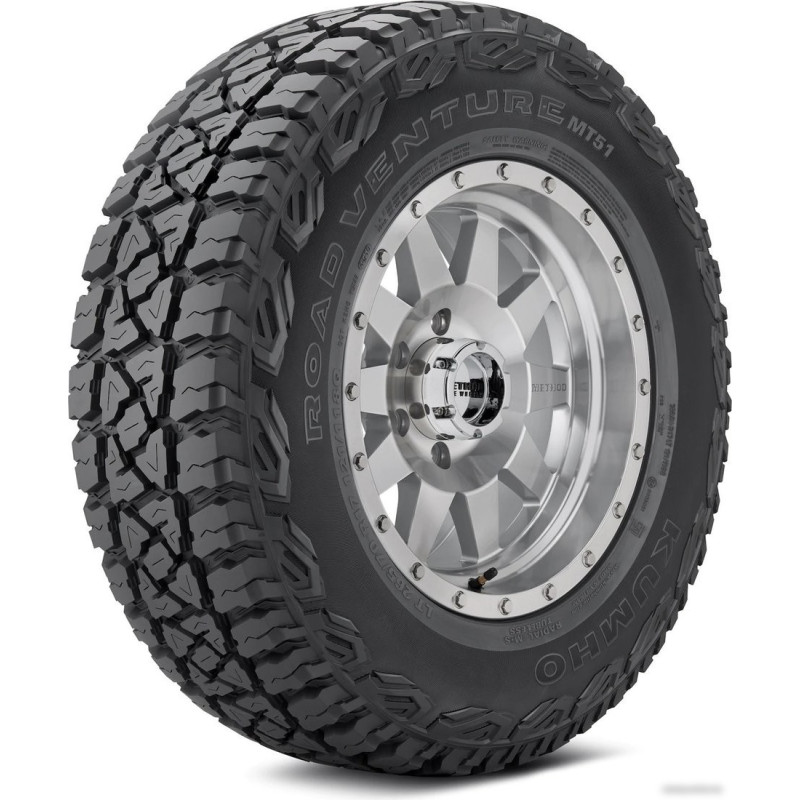 Kumho Road Venture MT51 225/75R16 115/112Q