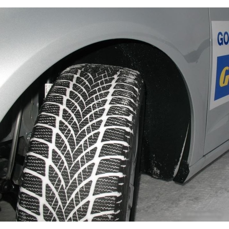 Goodyear UltraGrip Ice 2+ 245/45R20 103T