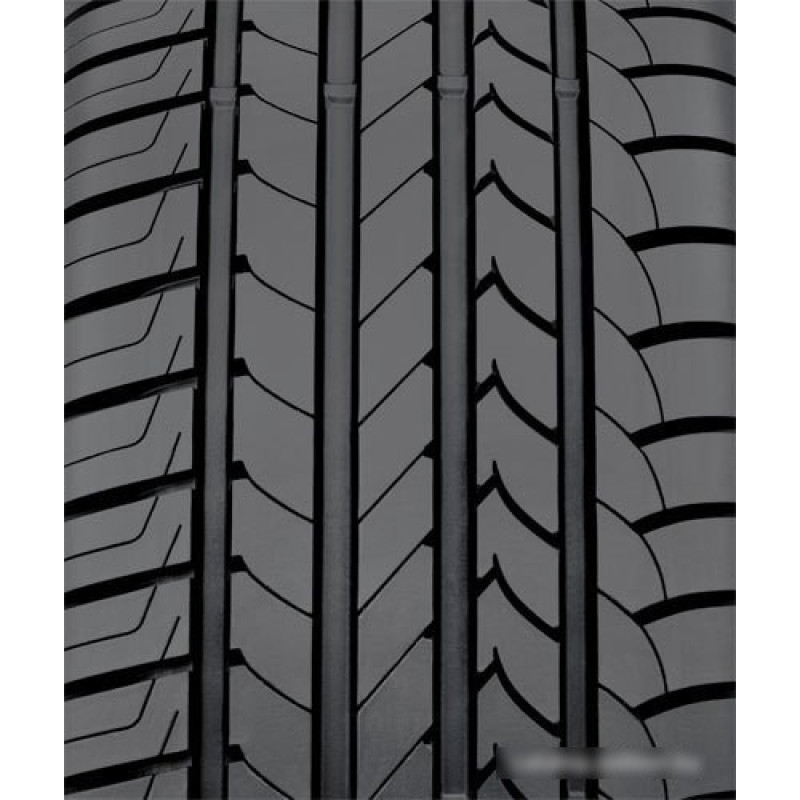 Goodyear EfficientGrip 275/40R19 101Y (run-flat)