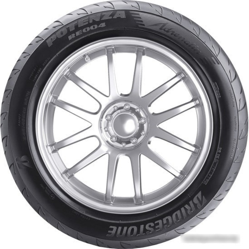 Bridgestone Potenza Adrenalin RE004 225/45R17 94W