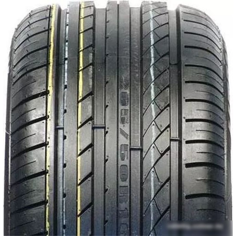 HI FLY HF805 245/40R17 95W XL