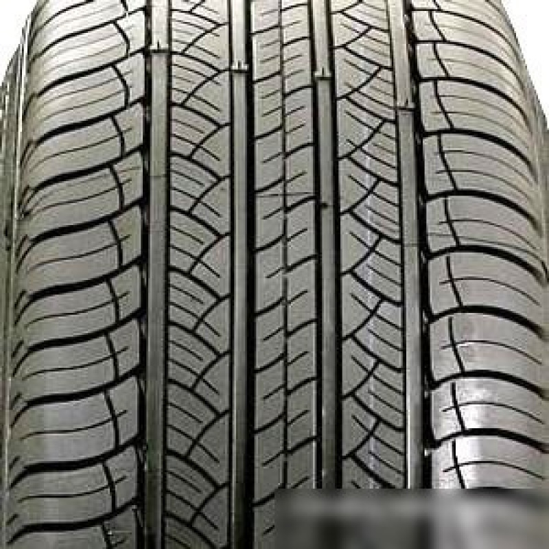 Michelin Latitude Tour HP 255/50R19 107H (run-flat)