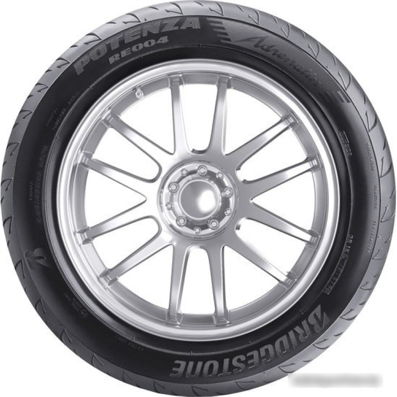 Bridgestone Potenza Adrenalin RE004 215/55R17 94W