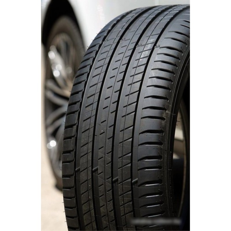 Michelin Latitude Sport 3 245/45R20 103W (run-flat)