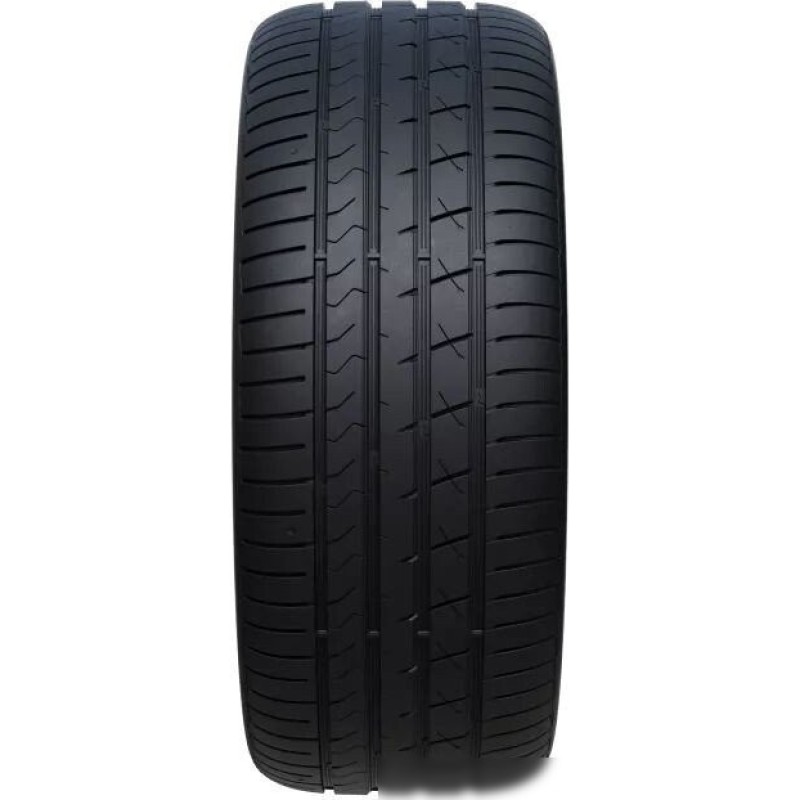 Habilead UHP HF330 RFT 245/40R18 97W