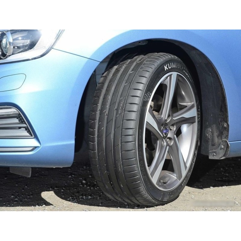 Kumho Ecsta PS71 215/60R17 96H