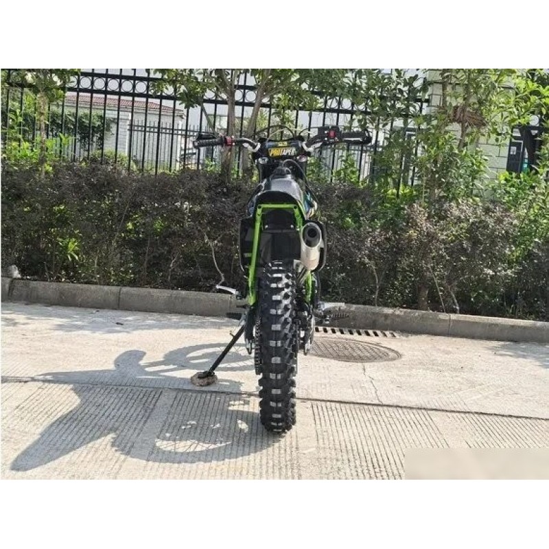 AVM BisonX 250 (зеленый)