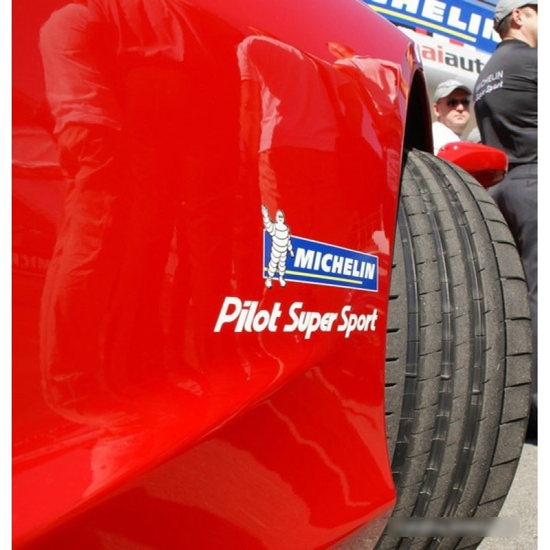 Michelin Pilot Super Sport 255/45R19 100Y